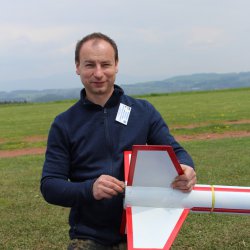 img_8612 michal krizek pri praci